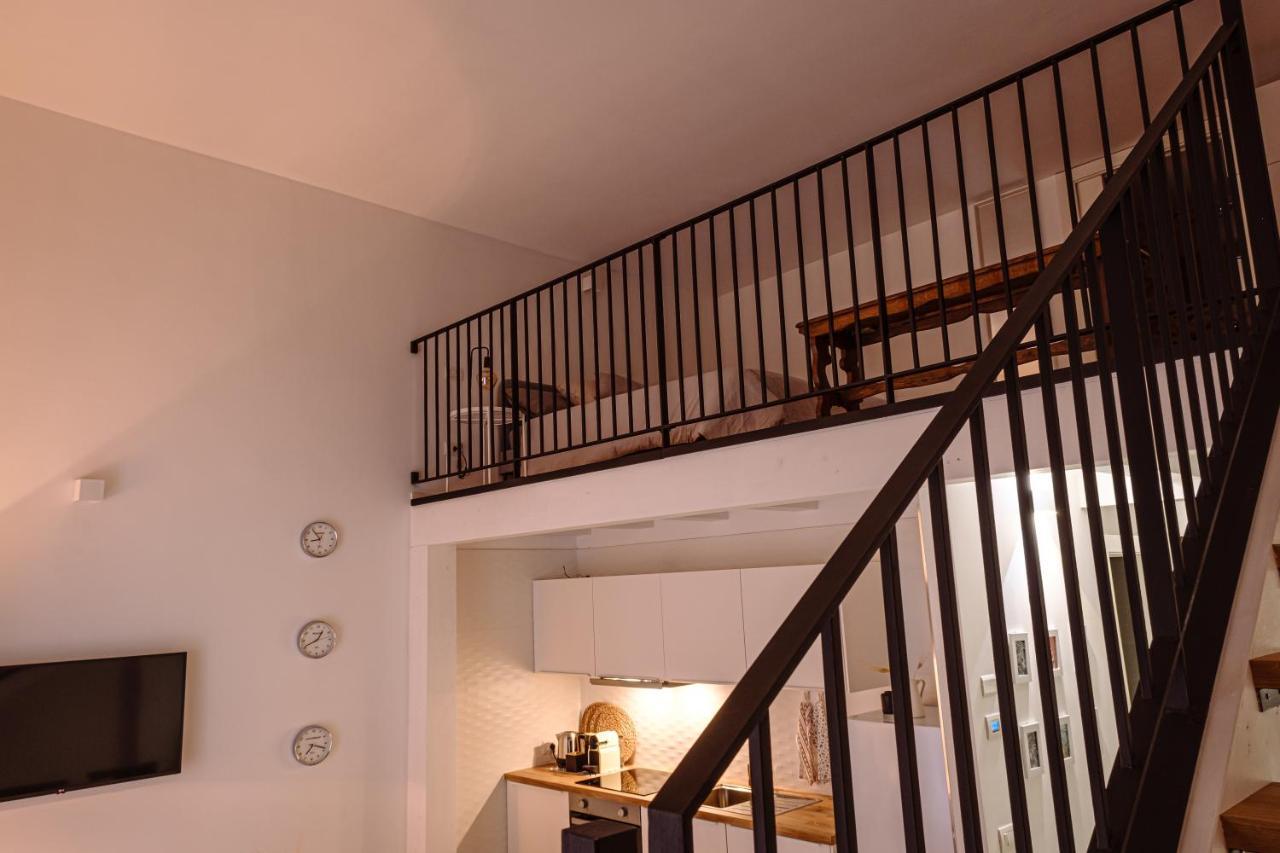 Garruba 92 Apartments Bari Exterior photo